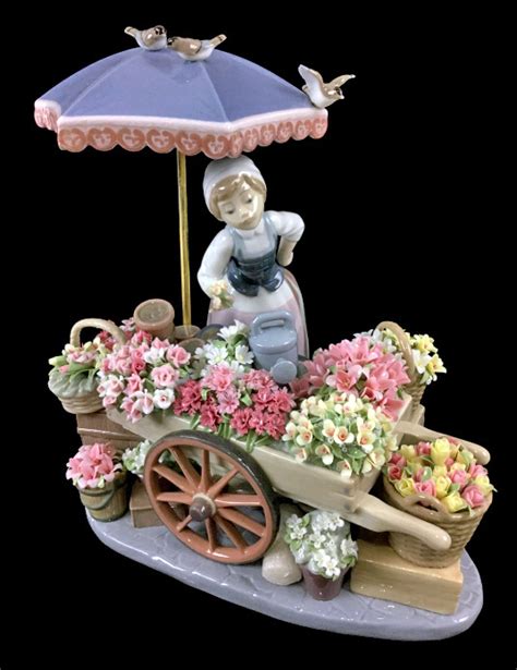 Lladro Porcelain Flowers Of The Season Figure 1454 Sold 1000 Ejs