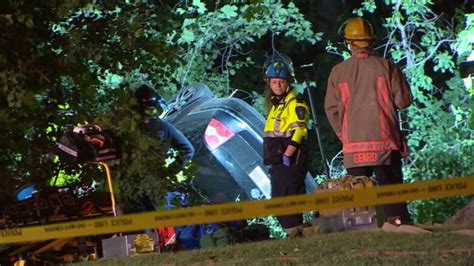 Off Duty Peel Police Officer Among 2 Dead In Single Vehicle Crash In