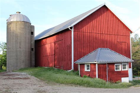 Silo And Barn Photograph By Callen Harty