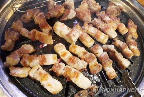 또 비계 삼겹살 논란농식품부 축산물 품질점검 나선다 연합뉴스