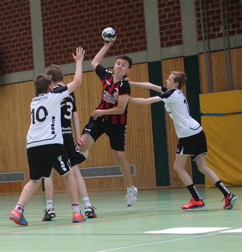 Saison Tus Prien Handball