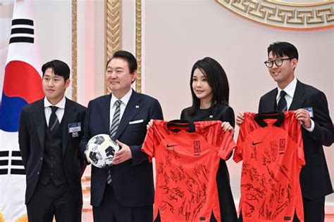 윤 대통령 축구 대표팀 영빈관 초청 만찬국민들에게 큰 위로와 희망 줬다 네이트 뉴스