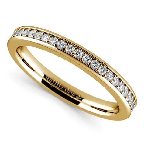 Pave Diamond Wedding Ring in Yellow Gold