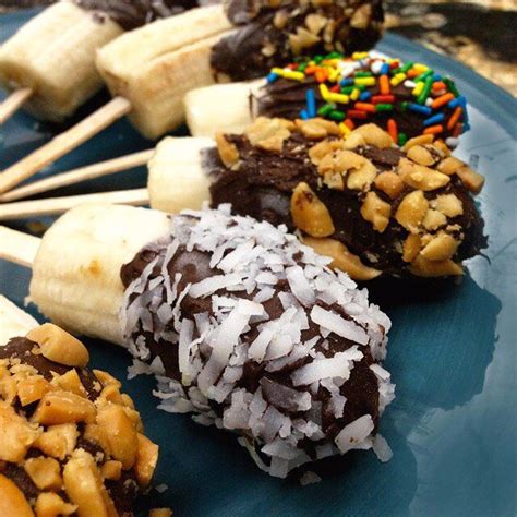 Easy Chocolate Dipped Bananas Recipe