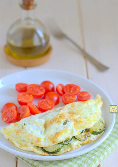 Omelette Di Albumi E Zucchine Secondo Piatto Leggero E Facile