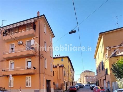 Vendita Appartamento Bologna Bilocale In Via Del Parco Ottimo Stato