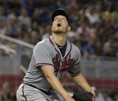 Atlanta Braves starting pitcher Shelby Miller (17) watches a fly ball ...