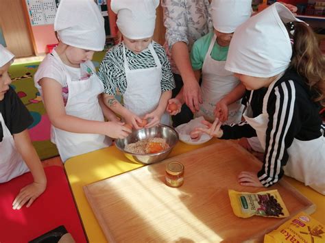 Pieczemy Ciasteczka Przedszkole Nr Im Czes Awa Janczarskiego