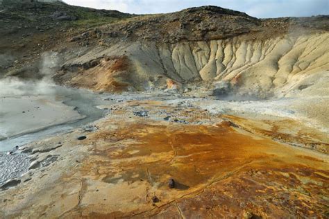 Seltun Geothermal Area in Krysuvik, Reykjanes Peninsula, Iceland Stock ...