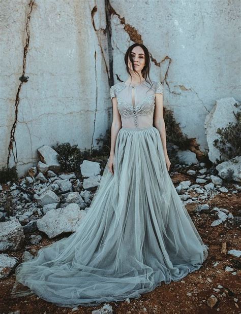 24 Striking Grey Wedding Dresses And Separates Weddingomania