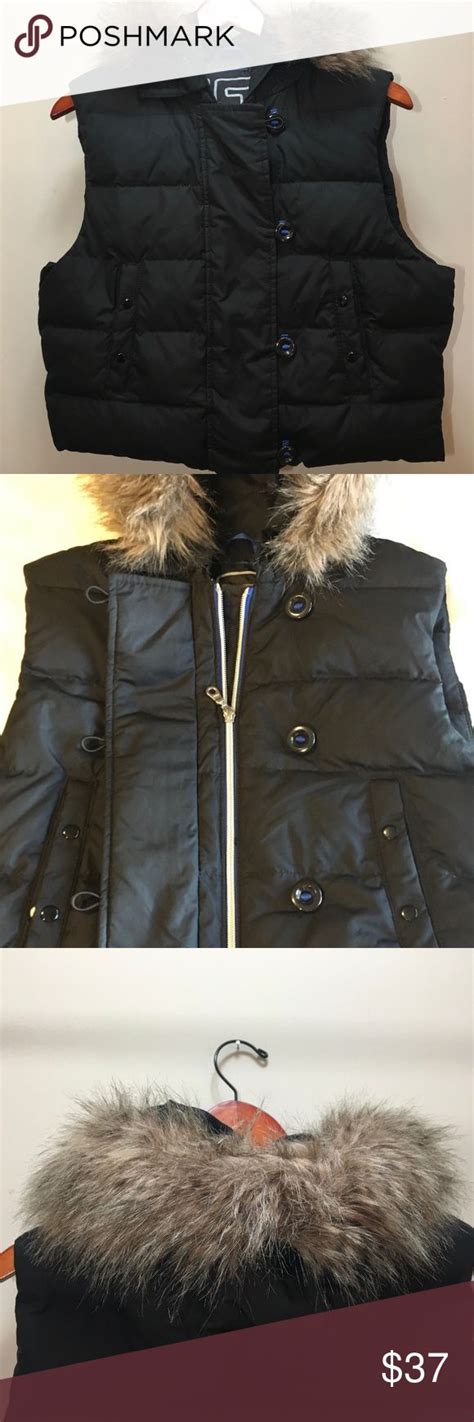 The Gap Puffer Vest With Faux Fur Hood Size Large