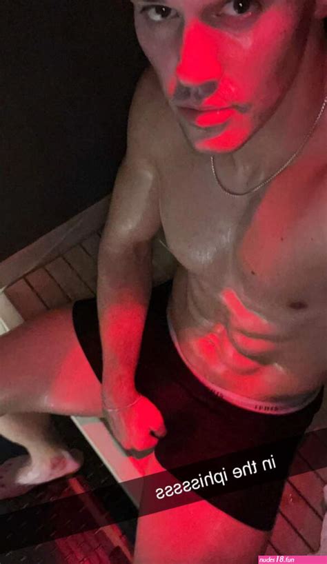 Noah Beck Naked OnlyFans Leaks