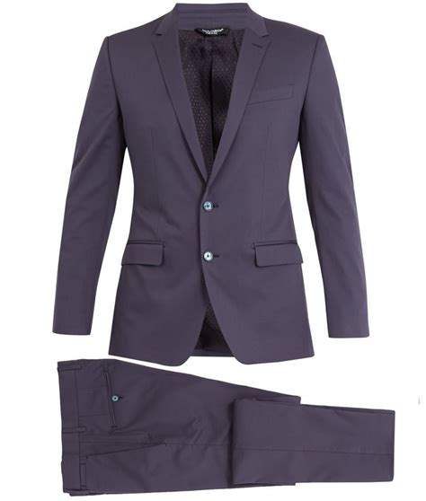 OFM: 10 Lightweight Suits to Keep You Cool This Summer