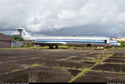 N428AA American Airlines McDonnell Douglas MD 82 DC 9 82 Photo By