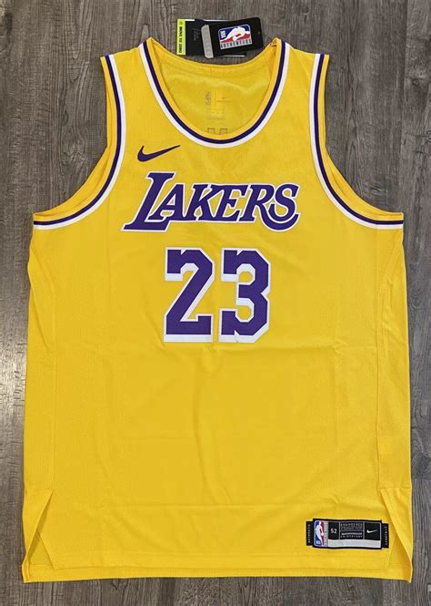 Lebron James Jersey 23 Online | bellvalefarms.com