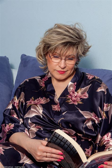 ZzUp Free Porn Pics Sex Art Photos Offshore Pictures Sharing