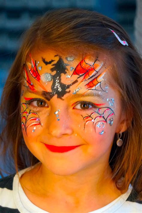 Spinnennetz Gesicht Malen Kinder Halloween Schminken Efisio Trevisani