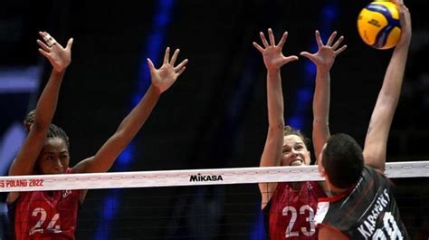 Filenin Sultanları çeyrek finalde ABD ye kaybetti Voleybol Spor