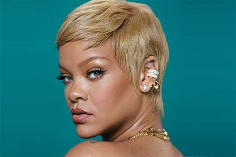 Discover Fenty Hair Rihanna S Latest Beauty Venture StupidDOPE