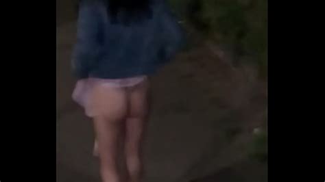 Donna Going For A Walk Free Mobile Porn Videos IPornTV