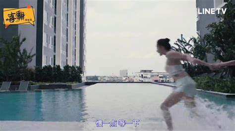 Gorgeous Thai In Steamy Lesbian Romance