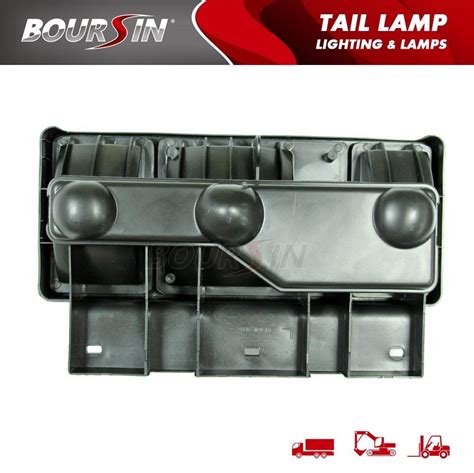 Tail Light For ISUZU ELF NPR NQR NRR FSR FRR NKR Tail Lamp 12V 24V 1984