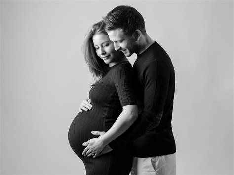 Couples Pregnancy Photoshoot - Nemi Miller Photography London