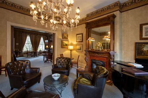 Savannah Historic District Hotels - Foley House Inn