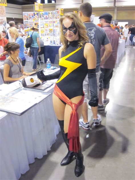 perhapablog... and other ramblings: Heroescon Costume Parade!