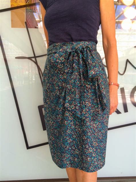 Pattern Review Vogue Wrap Skirt In Liberty Tana Lawn Sew