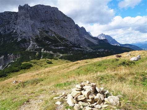 Colesei Cima Dei Dal Passo Di Monte Croce Comelico Escursionismo