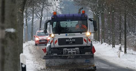 In NRW Bleibt Es Frostig Neuer Schnee Und Glatteis Im Anmarsch