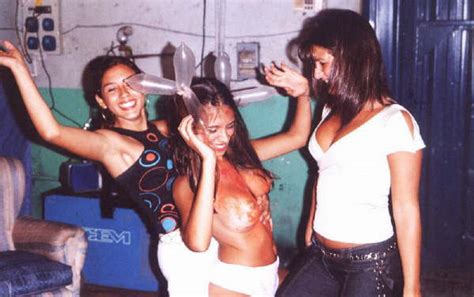 The Amazing Strip Show D D Porn Pic