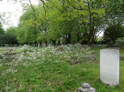 Hampton Cemetery | Cemetery Details | CWGC