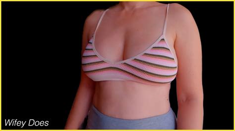 Wife Stuns In Printed Bra Nude Pics Xhamster