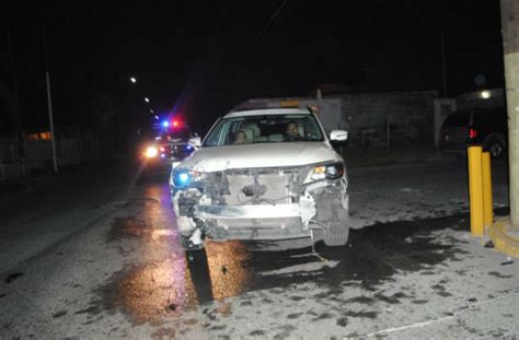 Hombre Provoca Accidente Por No Respetar Se Al De Alto En Nld Sentido