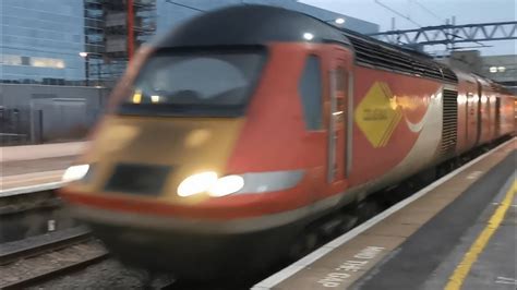 Pair Of COLAS HST Power Cars Inc 43257 Slam Through Milton Keynes