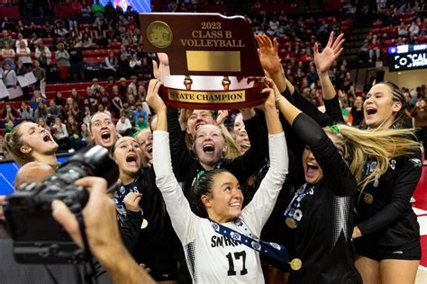 Photos: Our 25 favorite photos from the 2023 Nebraska state volleyball ...