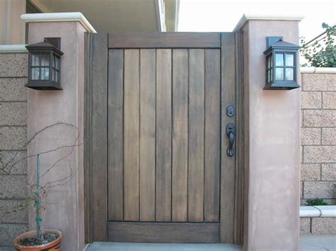 Custom Wood Gates By Garden Passages Premium Wood Gates Features No