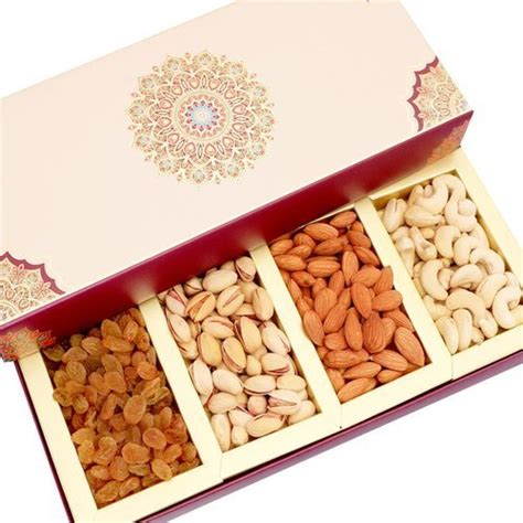 Cardboard Filled Dry Fruit Gift Box Box Capacity In Gms 250 Gms At