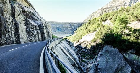 Grimsel Pass | Motorcycle Diaries