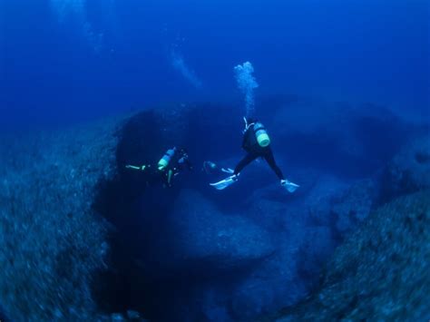 Going Deeper Reasons You Need Proper Training Before Diving Deep