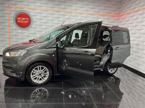 Ford Ford Tourneo Courier Ecoboost Cv Titanium De Segunda Mano