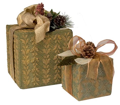 Textured Holiday T Box Decor