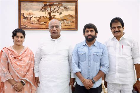 Haryana Vinesh Phogat Bajrang Punia Join Congress Ahead Of Assembly