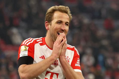 Bayern Star Harry Kane spricht über seine Chance auf einen Ballon d Or