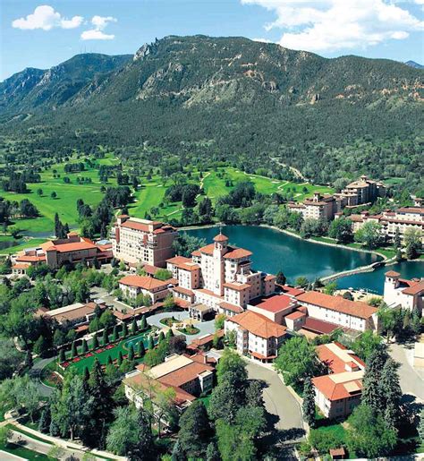 The Broadmoor Announces an Unlimited Golf Getaway! - Colorado AvidGolfer