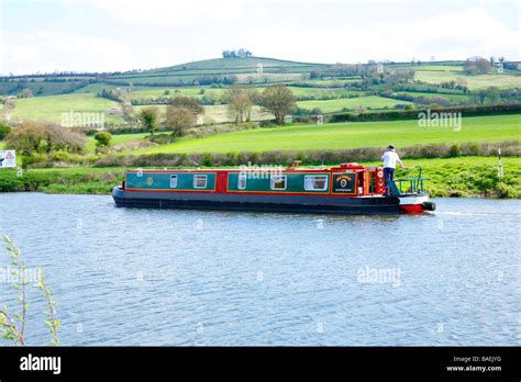 Narrow Boat River Avon Saltford Stock Photo Alamy