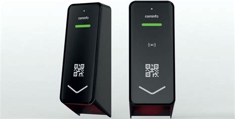 QR code and RFID scanning with EasyScan W | Entrance Control