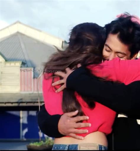 Twinkle Khanna Bollywood Jab Pyaar Hot Romance Hd Caps Indiancelebblog